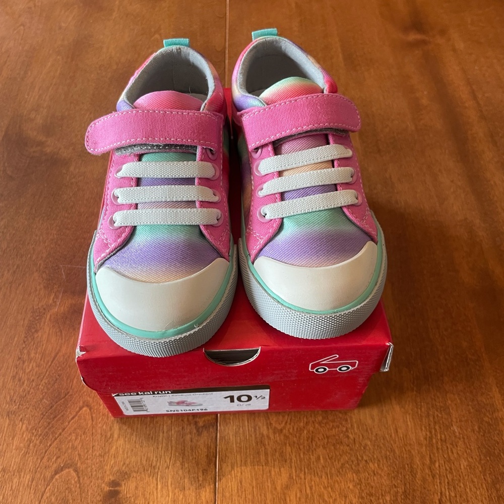 New in Box- See Kai Run Kristin Sneakers Shoes in Rainbow Gradient in 10.5